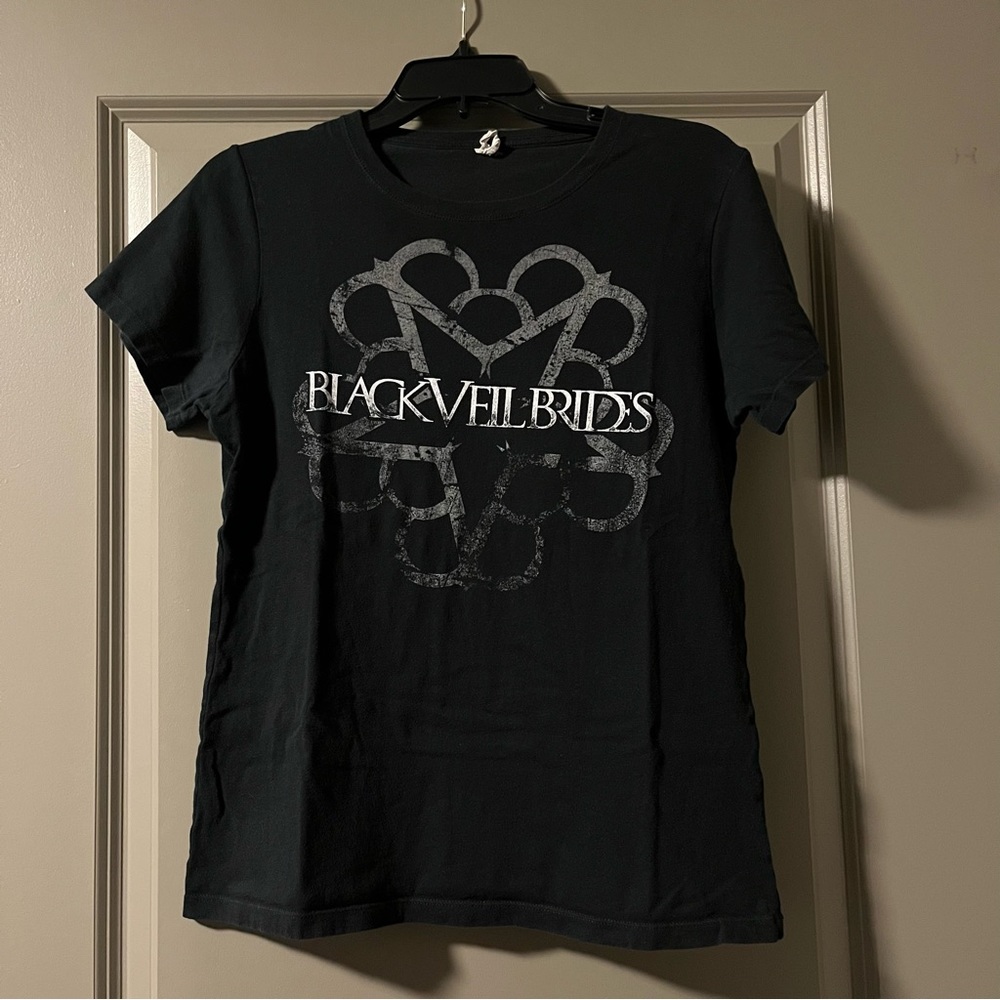 Black Veil Brides women’s medium black emo band tee